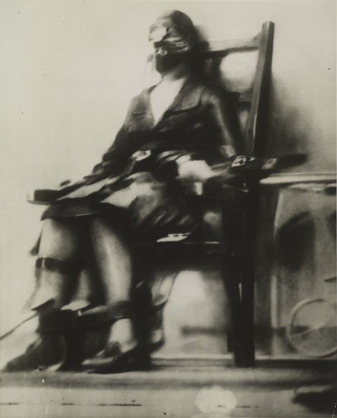 The electrocution of Ruth Snyder at Sing Sing Prison, photographed by Tom Howard in 1928